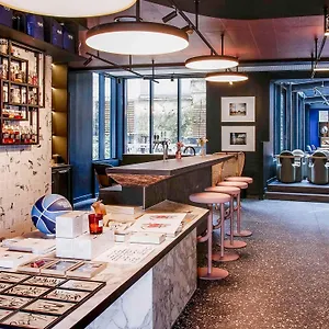 Tribe Batignolles Otel