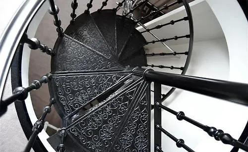 Boutique Hotel Konfidentiel Paris