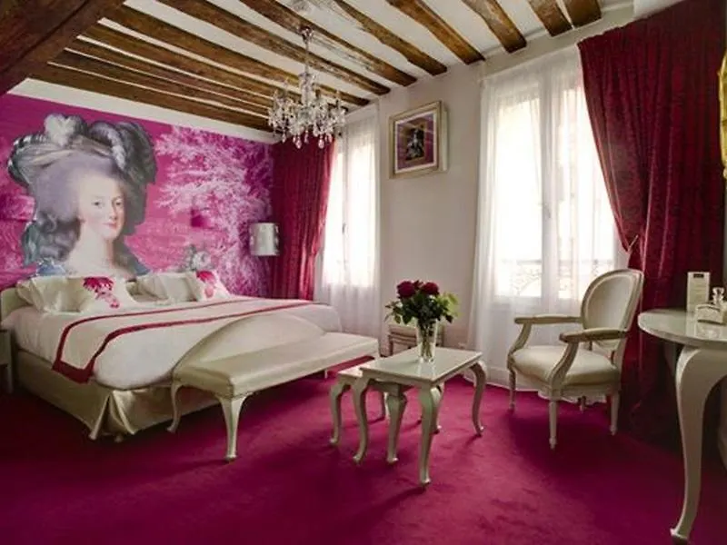 Boutique Hotel Konfidentiel Paris 4*,